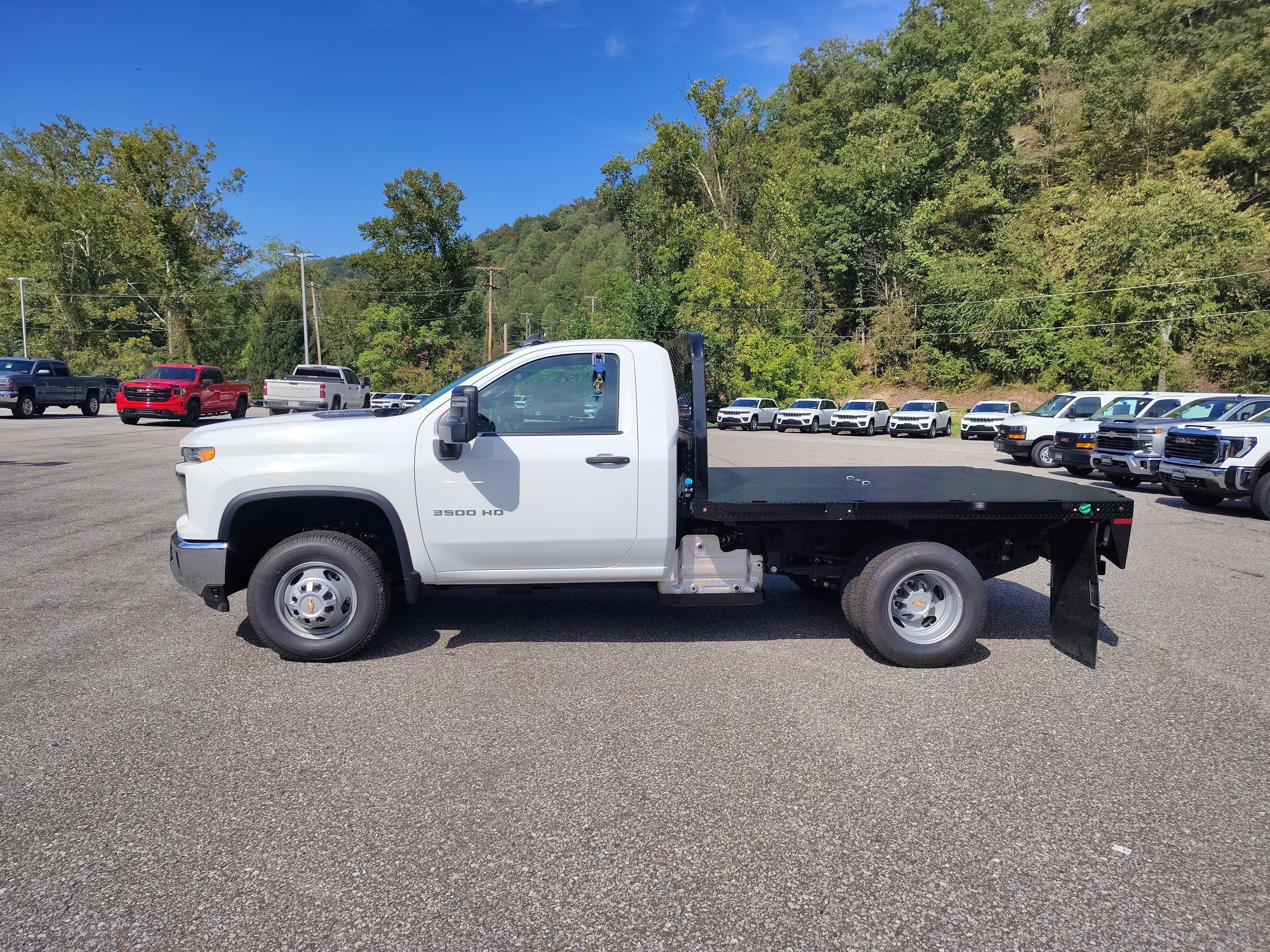 2025 Chevrolet Silverado 3500 HD Chassis Cab Work Truck