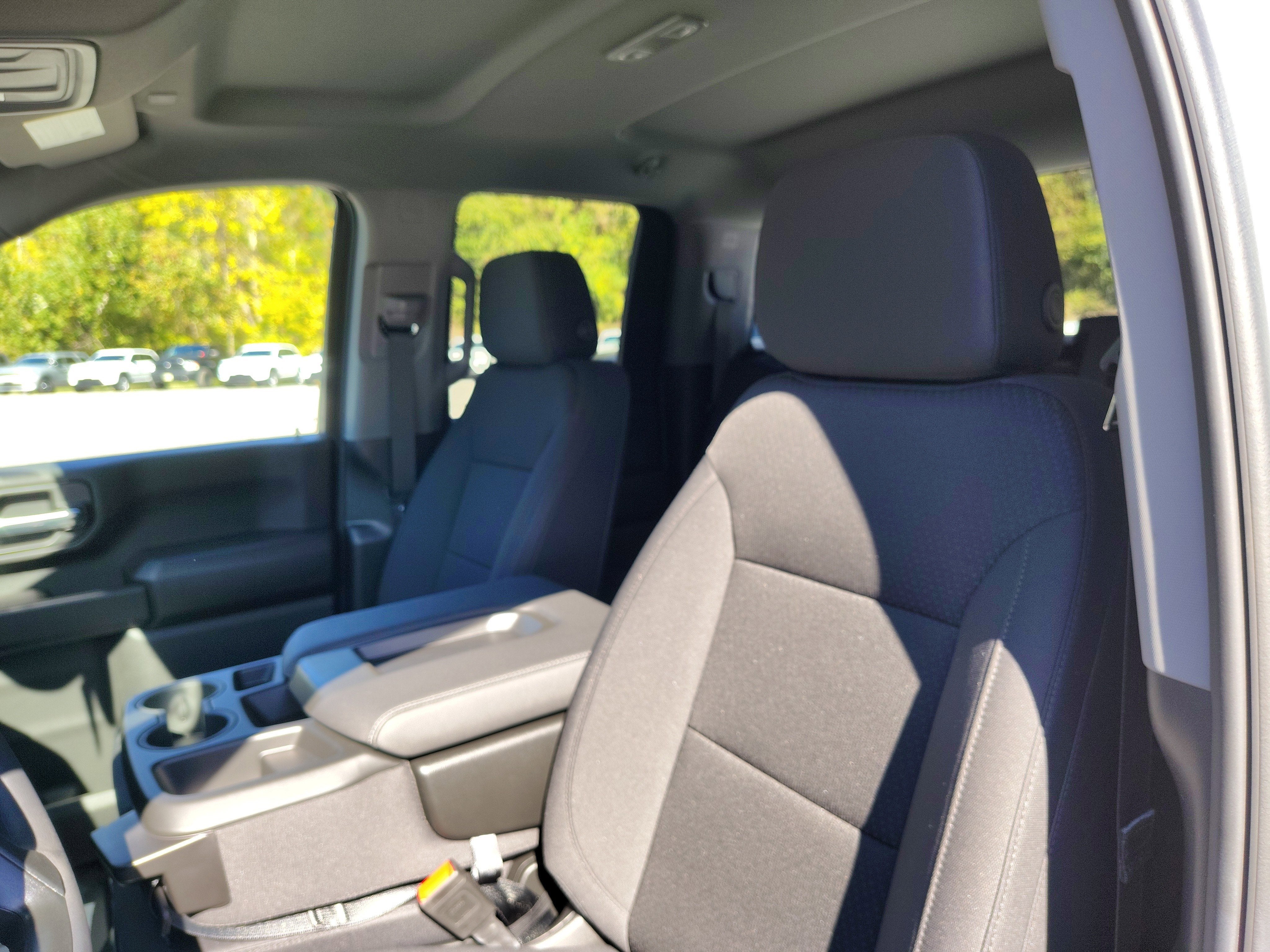 2025 Chevrolet Silverado 3500 HD WT