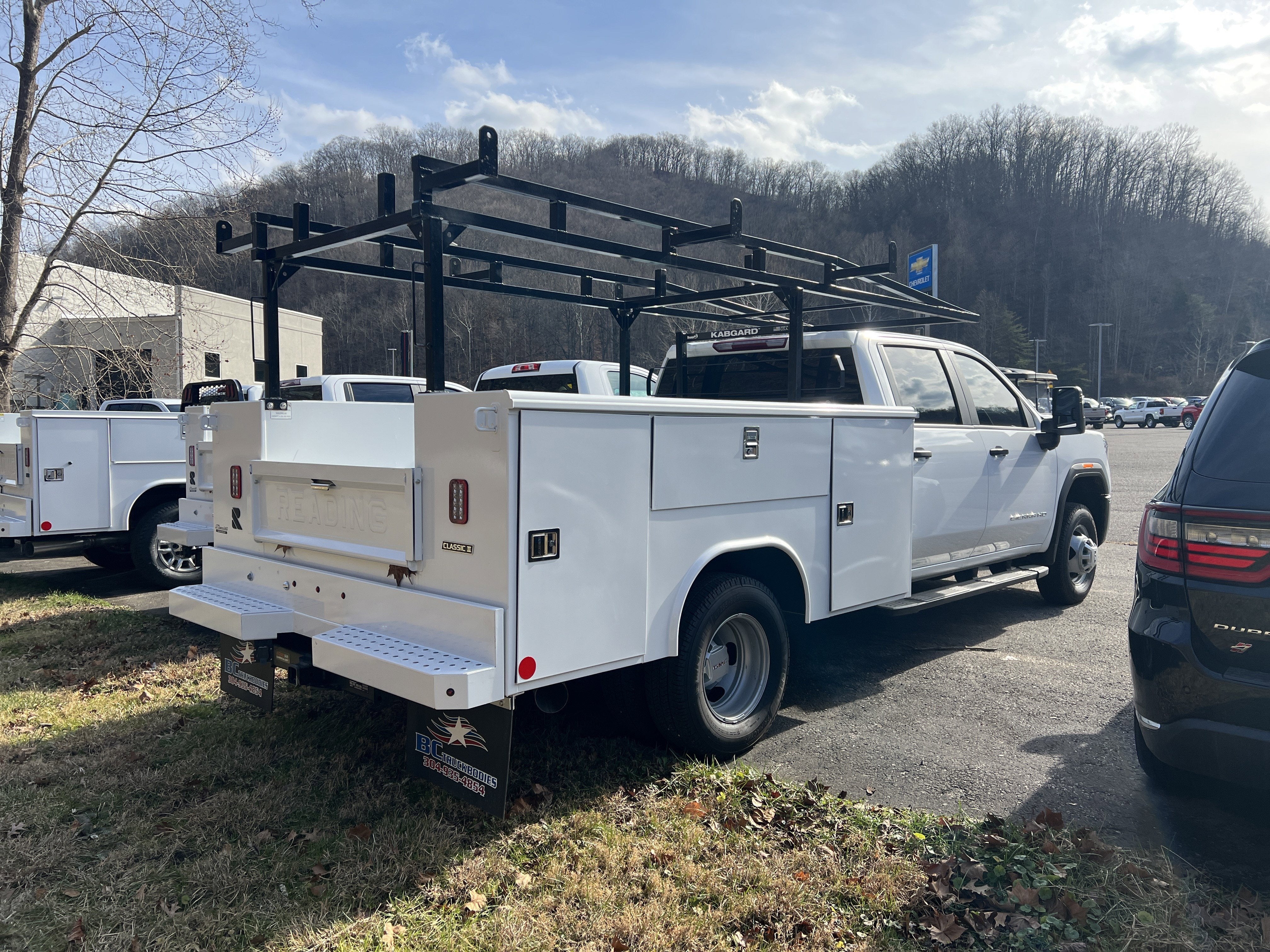 2025 GMC Sierra 3500 HD Chassis Cab Pro