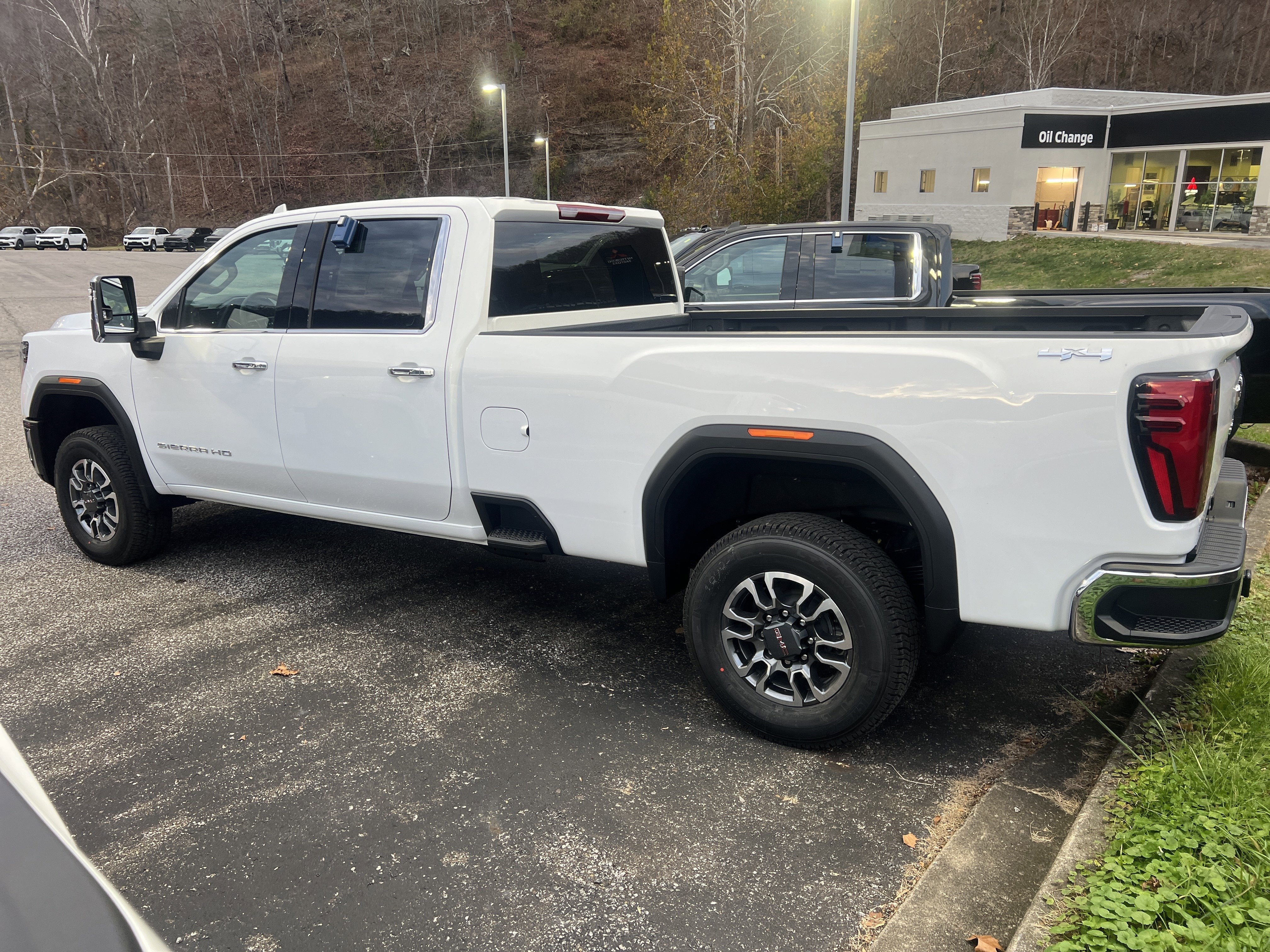 2026 GMC Sierra 3500 HD SLT