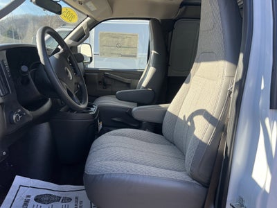 2025 GMC Savana Cargo Work Van