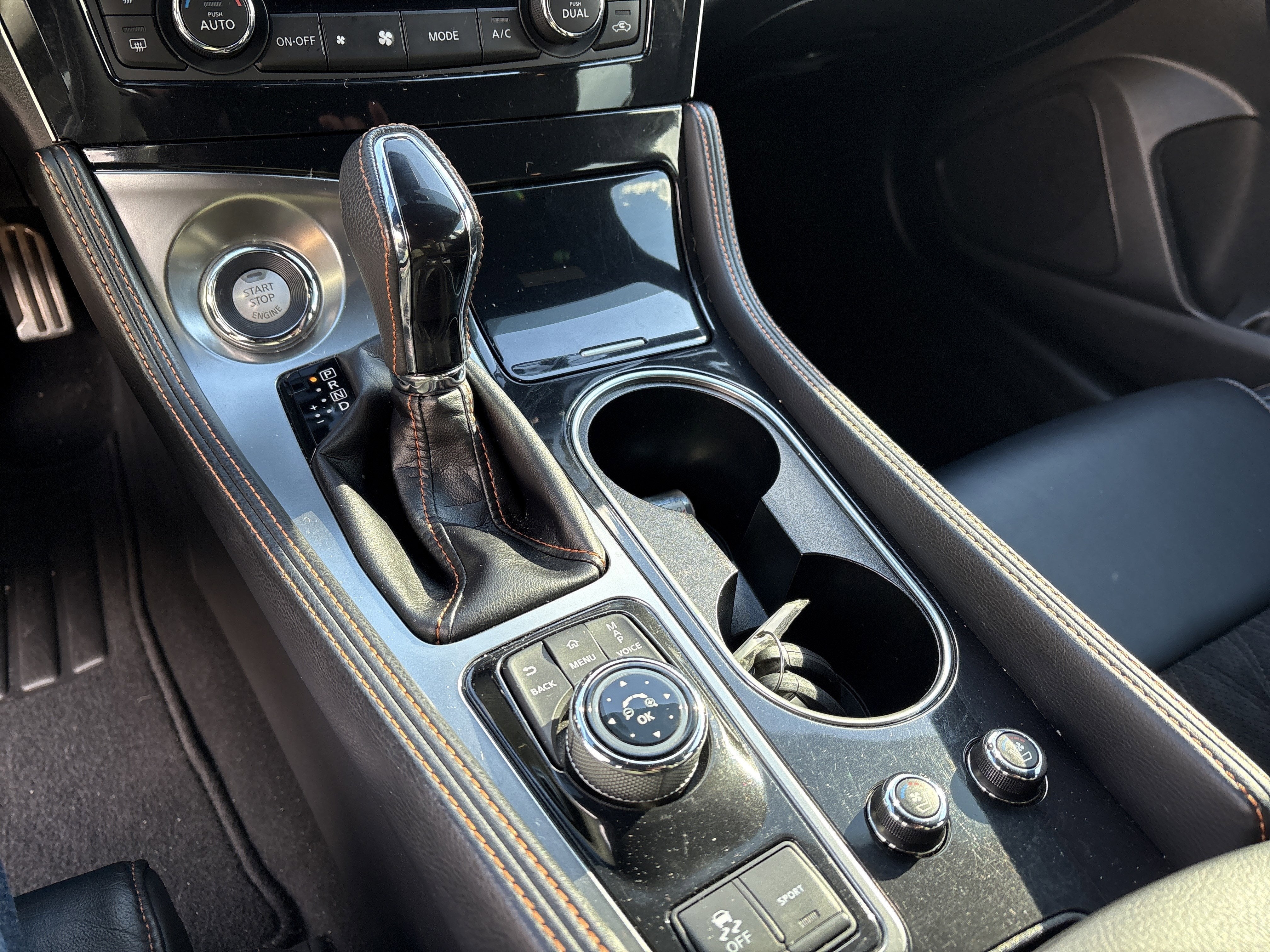 2022 Nissan Maxima SR