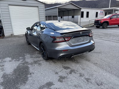 2022 Nissan Maxima SR
