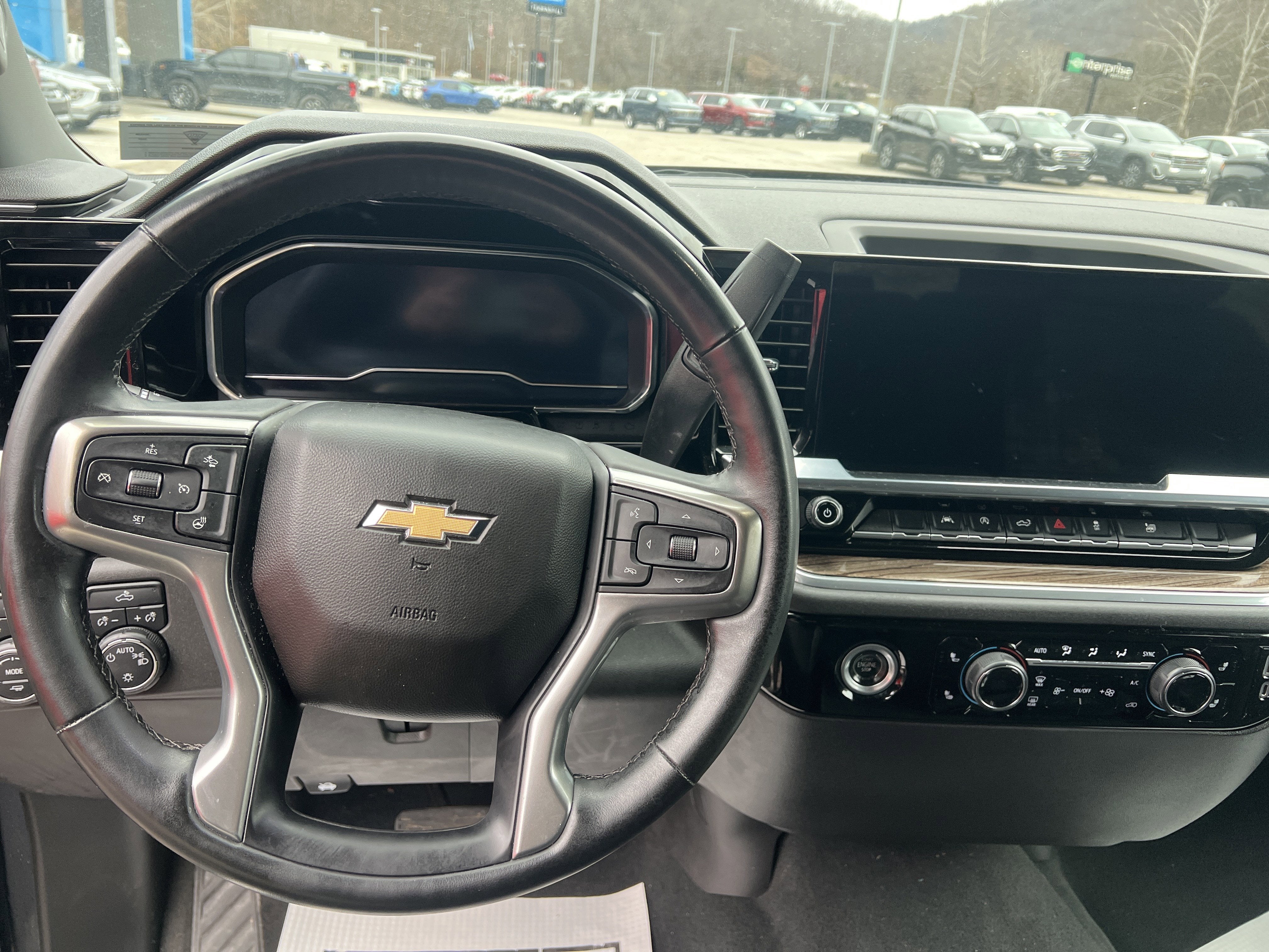2023 Chevrolet Silverado 1500 LT (2FL)
