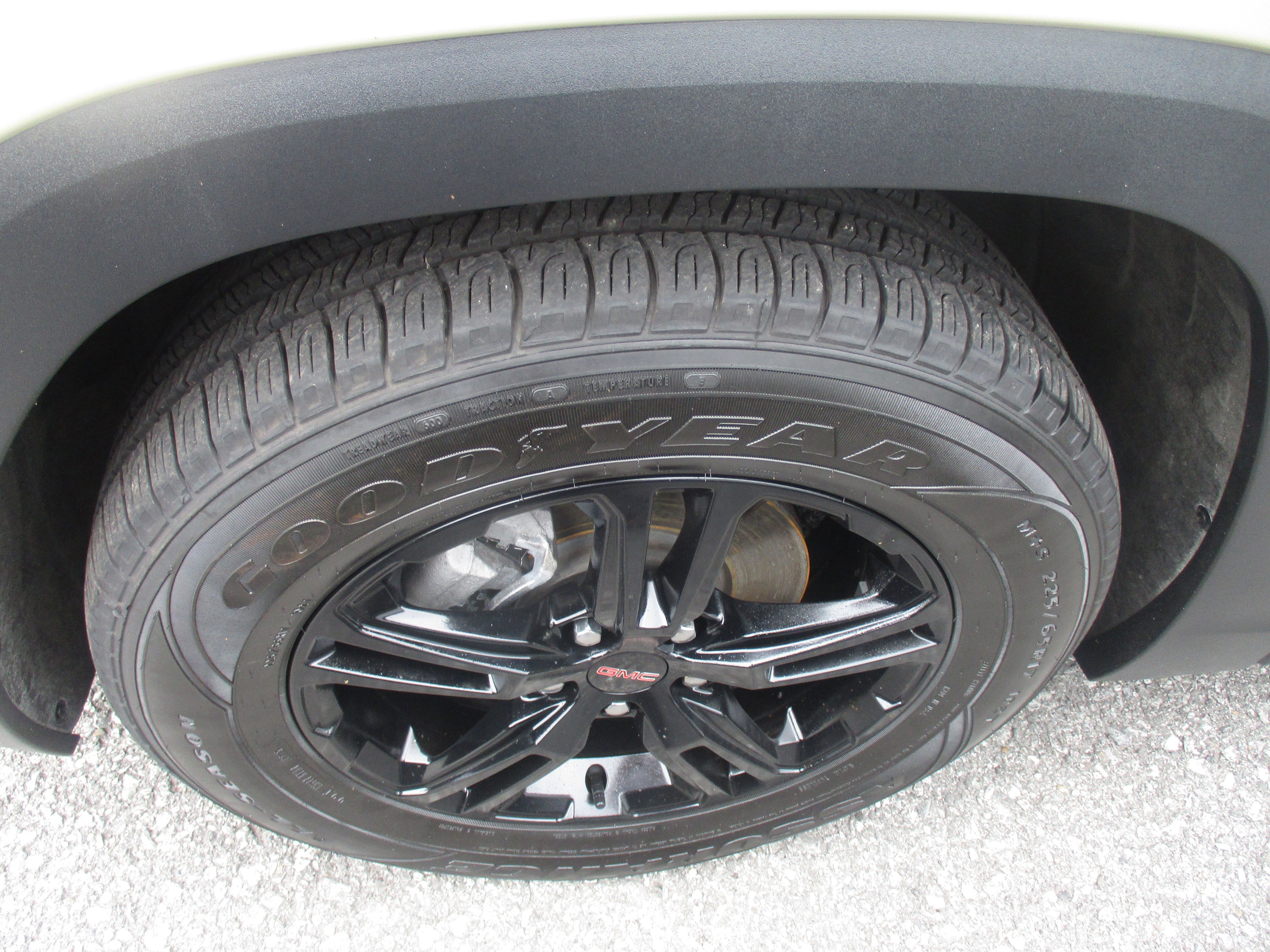 2023 GMC Terrain AT4