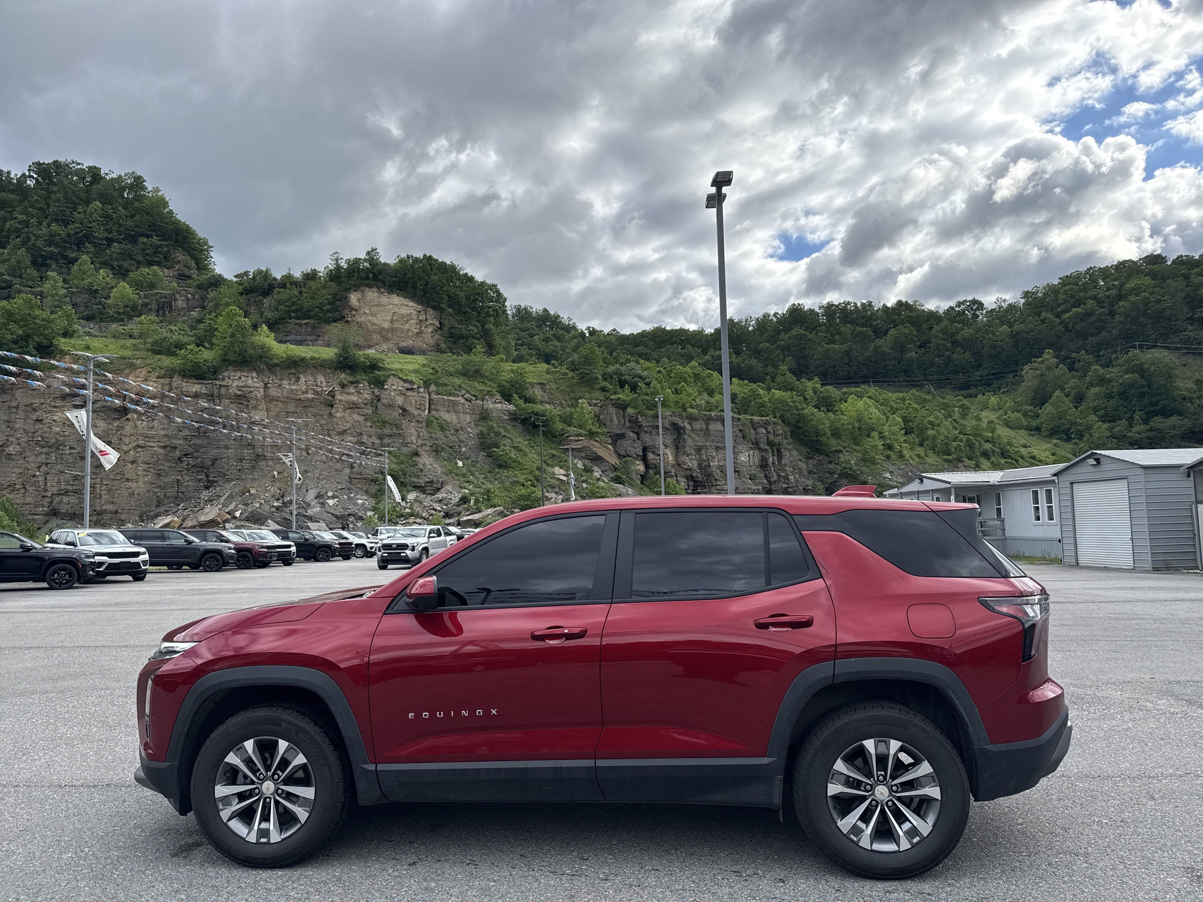 2025 Chevrolet Equinox LT