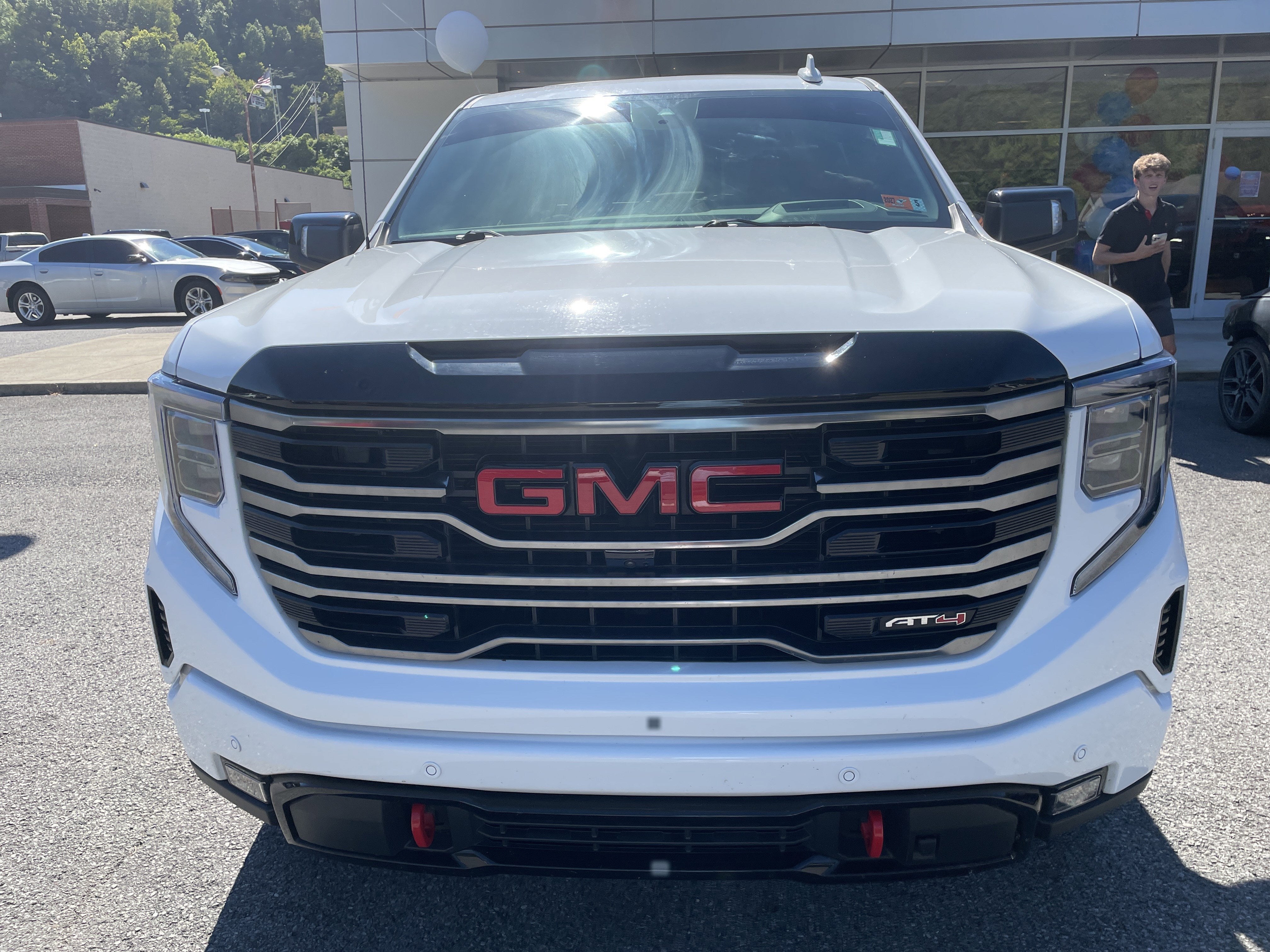 2025 GMC Sierra 1500 AT4