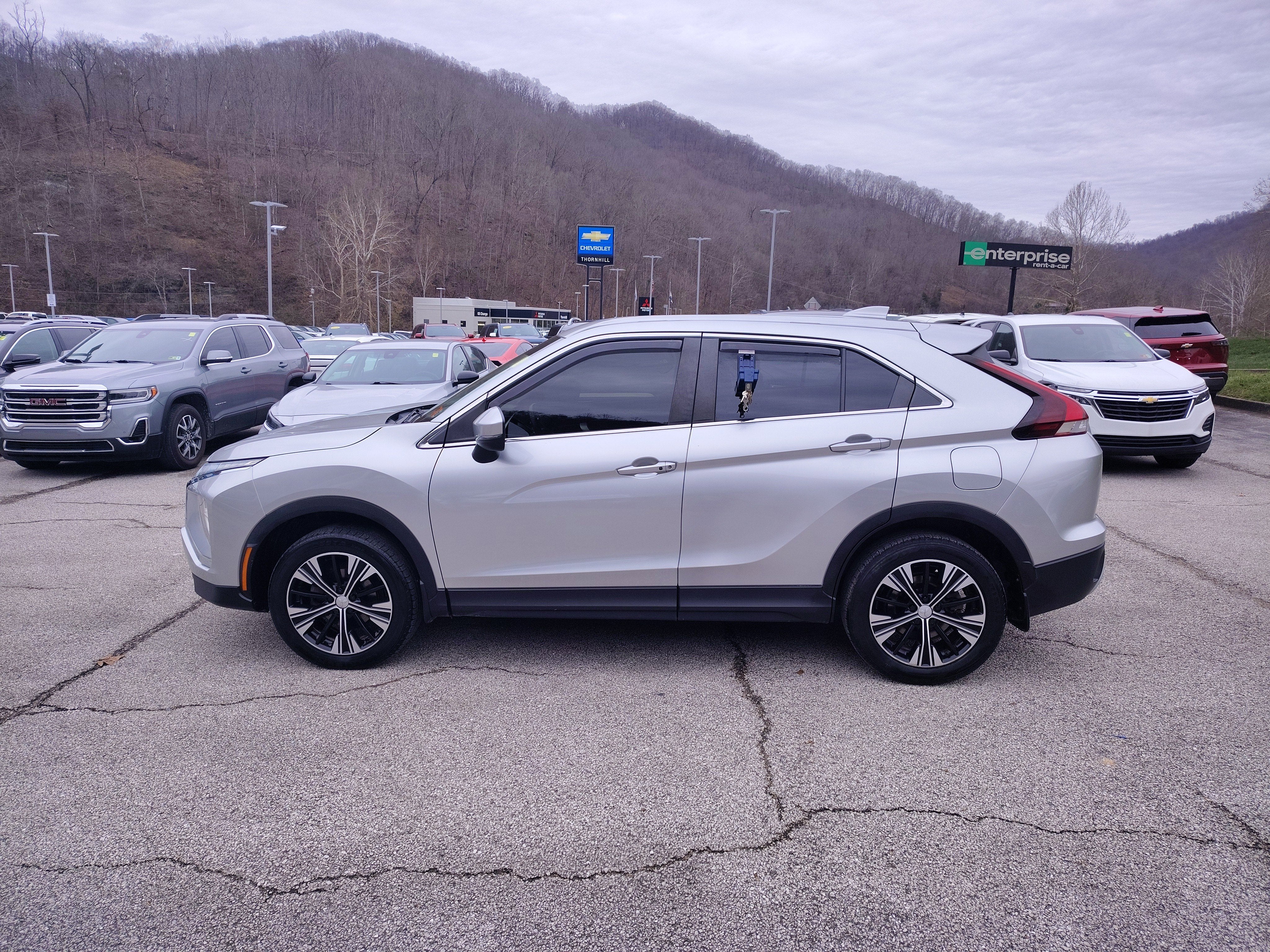 2022 Mitsubishi Eclipse Cross SE