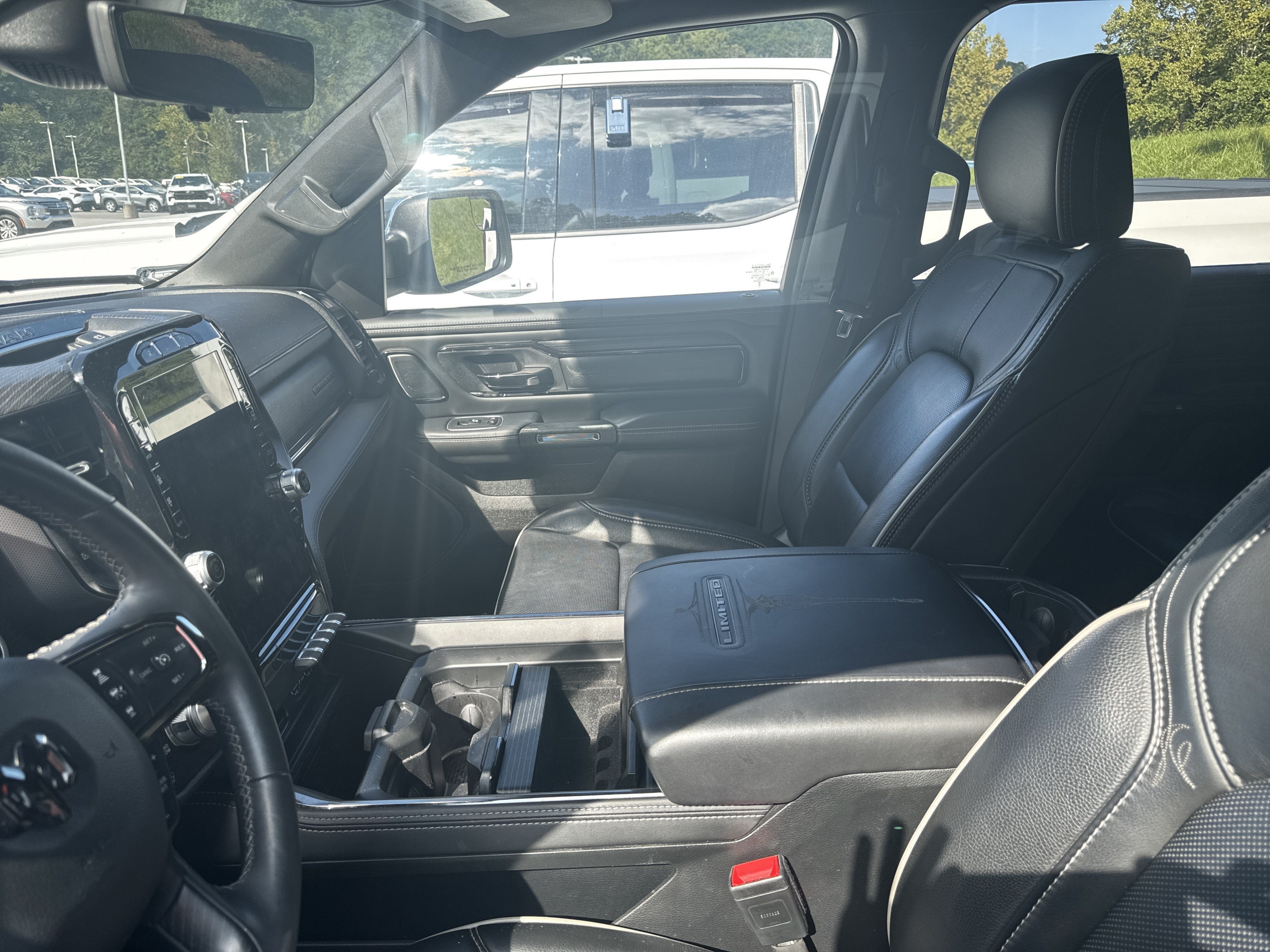 2024 RAM 1500 Limited Crew Cab 4x4 5'7" Box