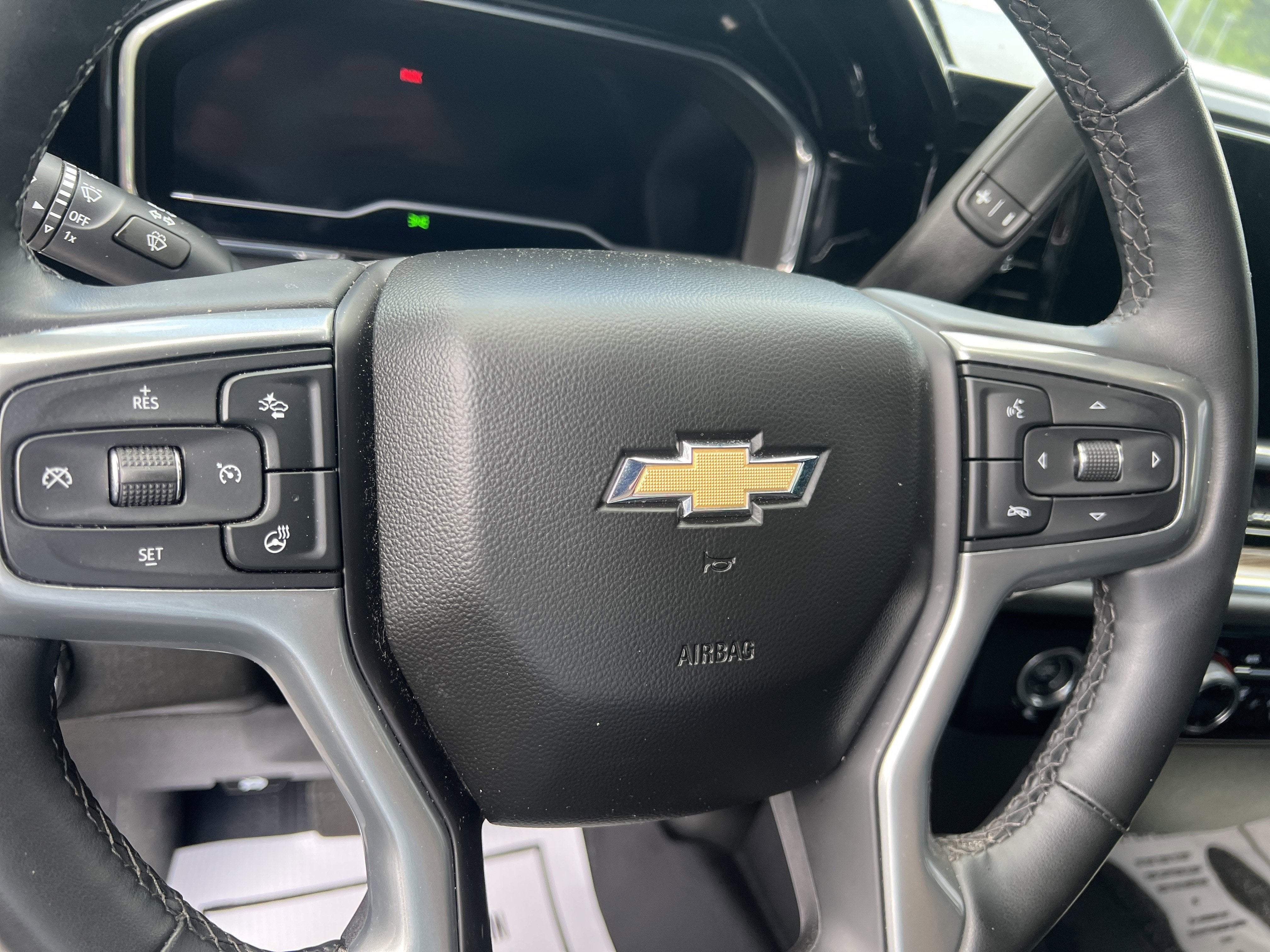 2023 Chevrolet Silverado 1500 LT (2FL)