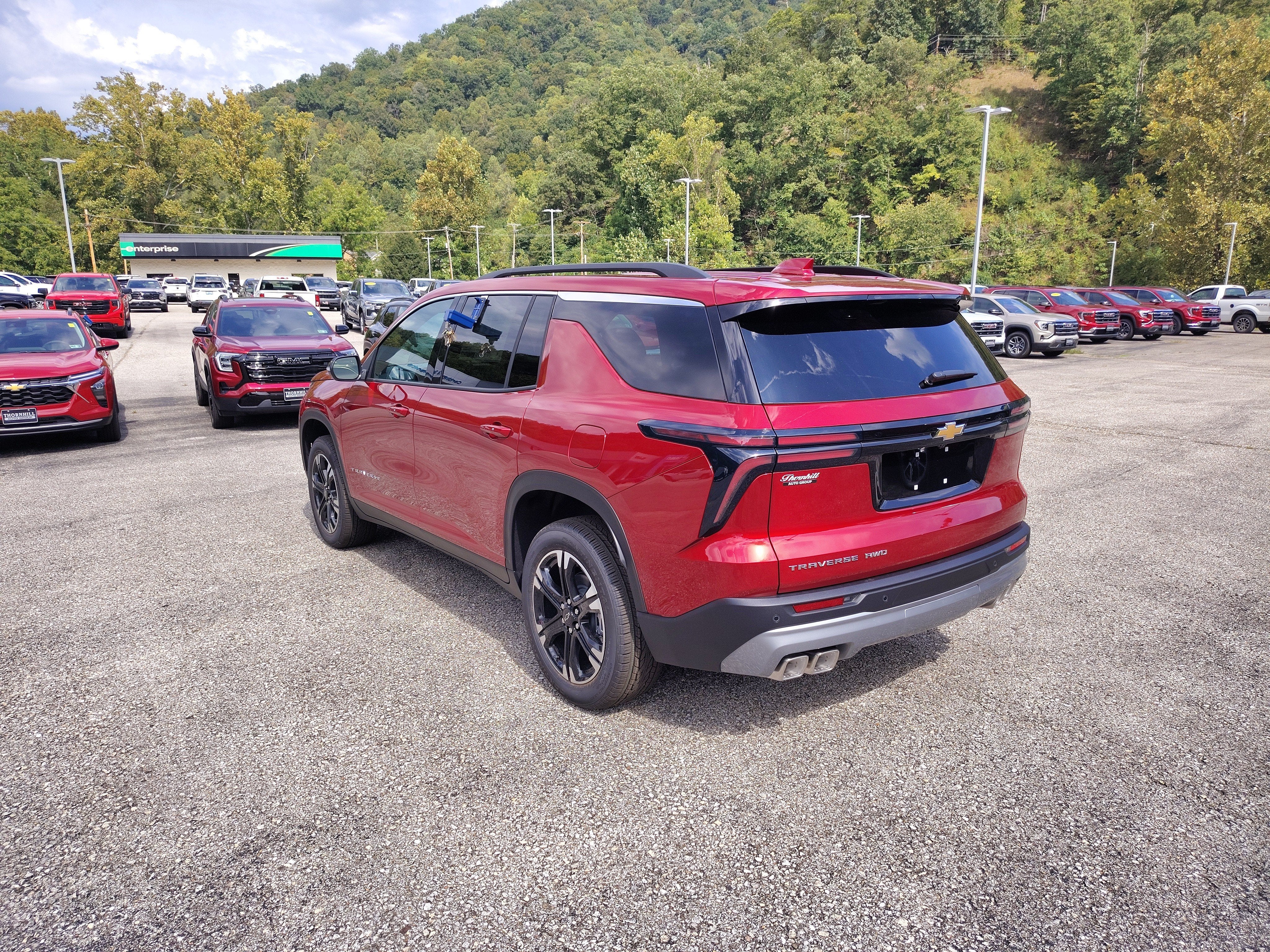 2027 Chevrolet Traverse LT