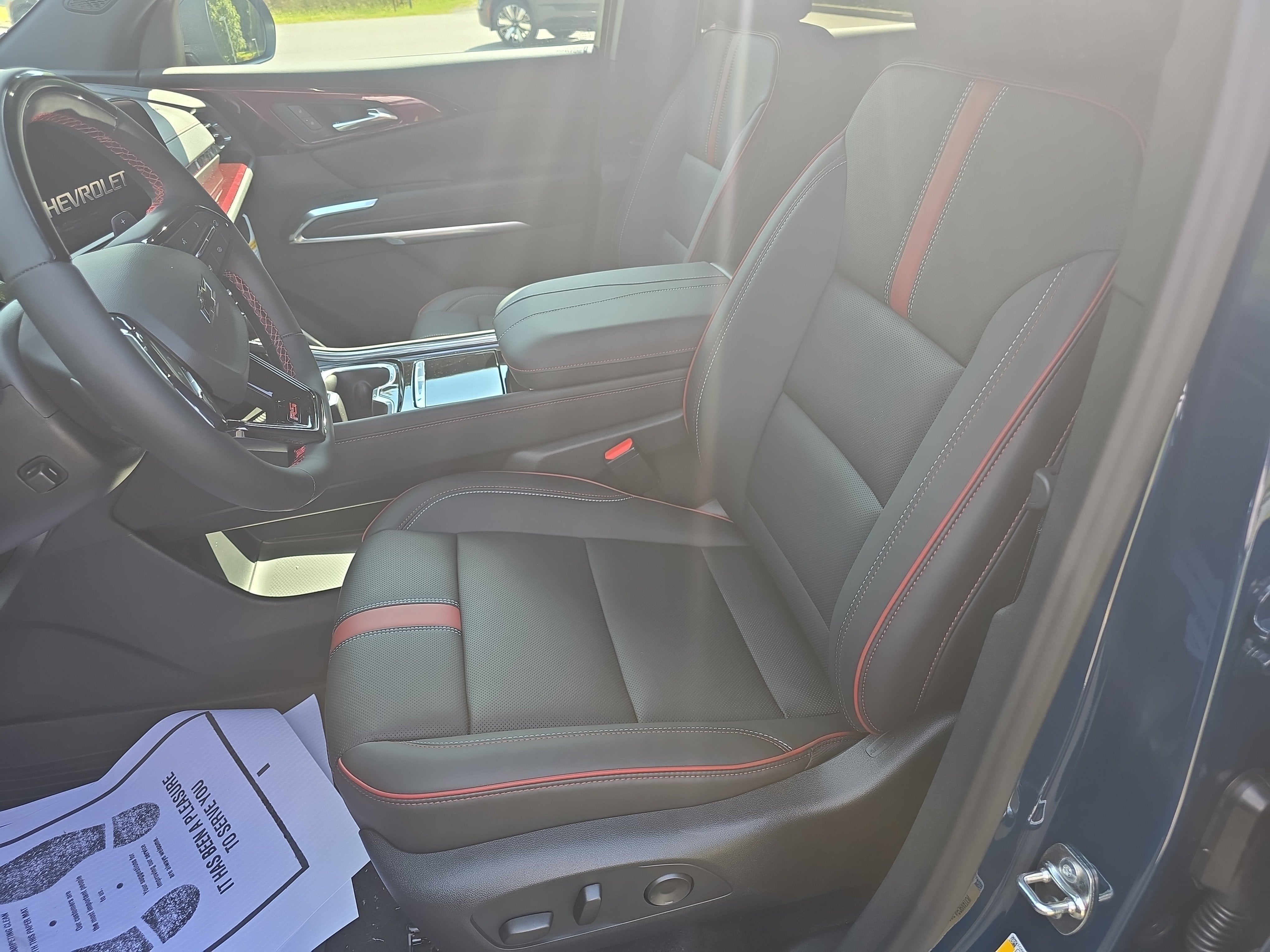 2027 Chevrolet Traverse RS