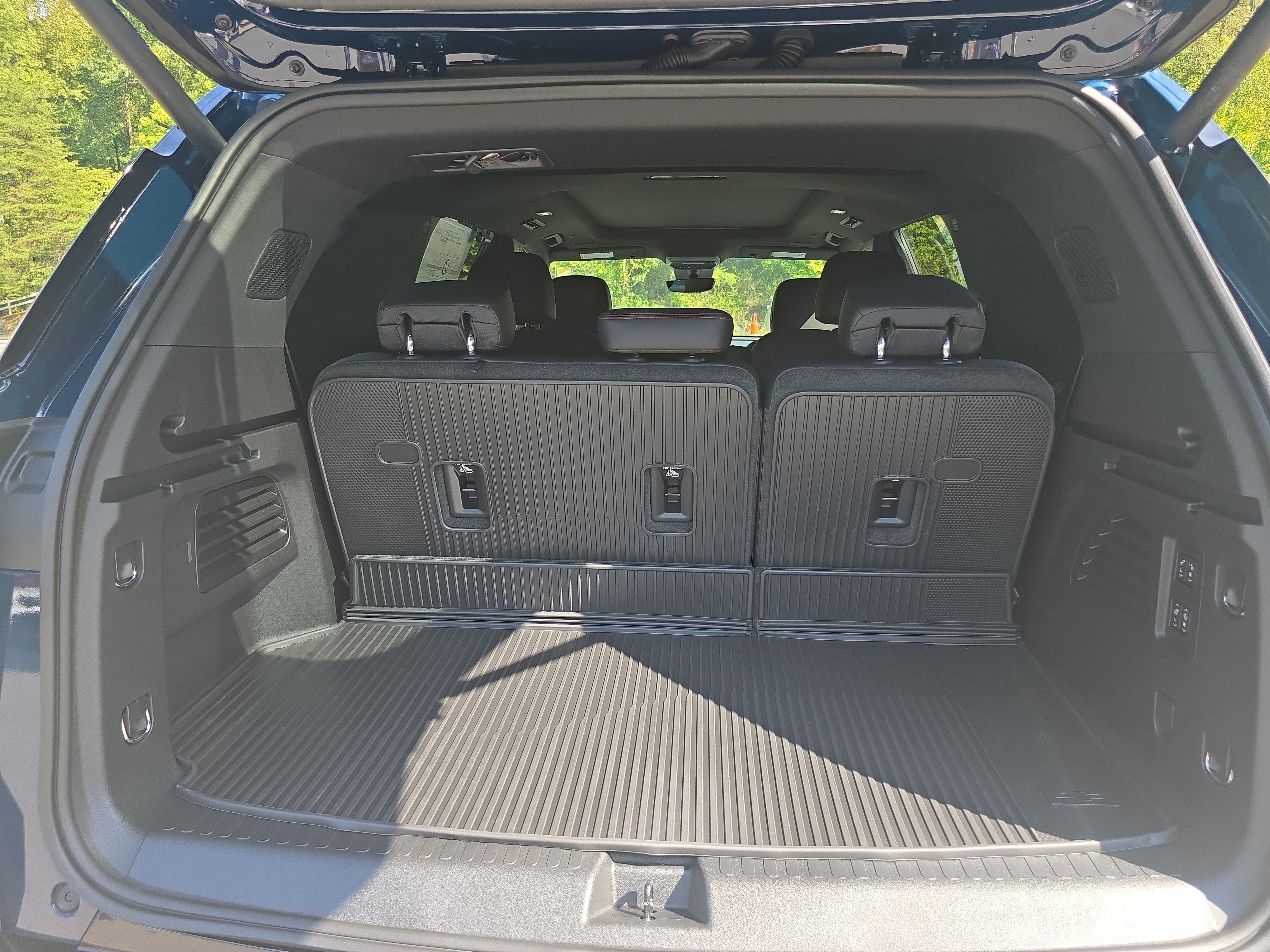 2027 Chevrolet Traverse RS