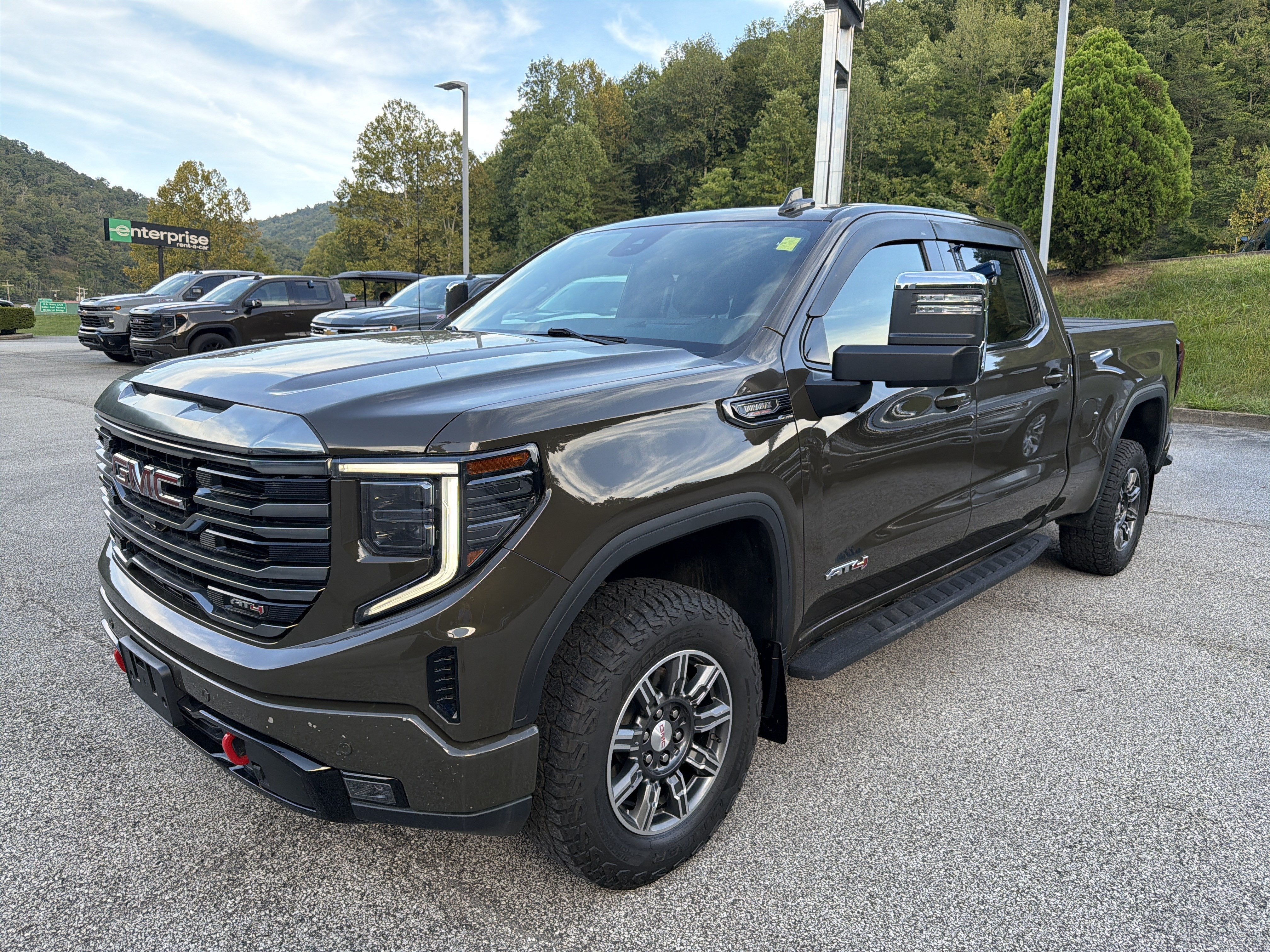 2024 GMC Sierra 1500 AT4