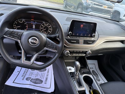2024 Nissan Altima SV FWD