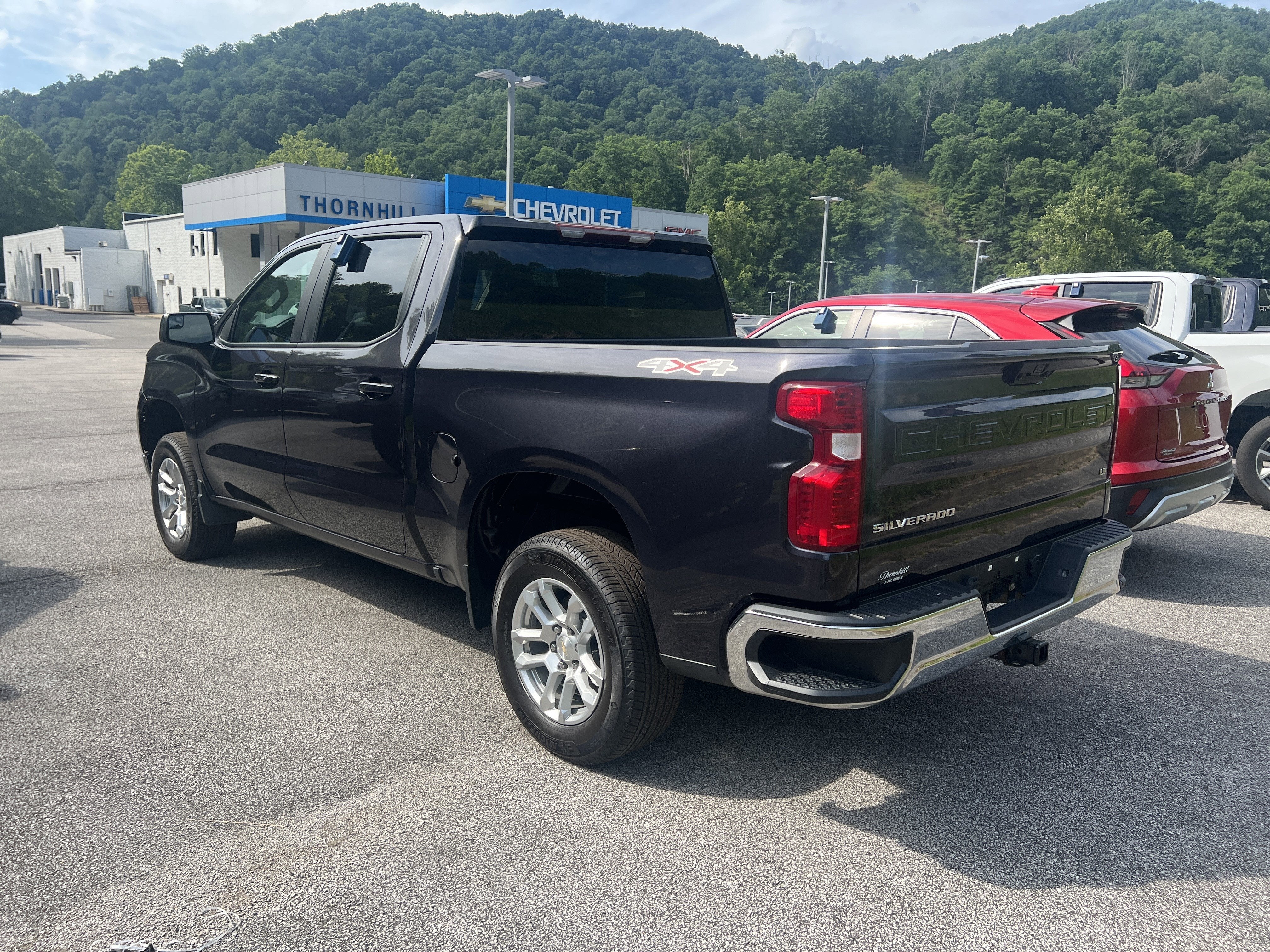 2023 Chevrolet Silverado 1500 LT (2FL)