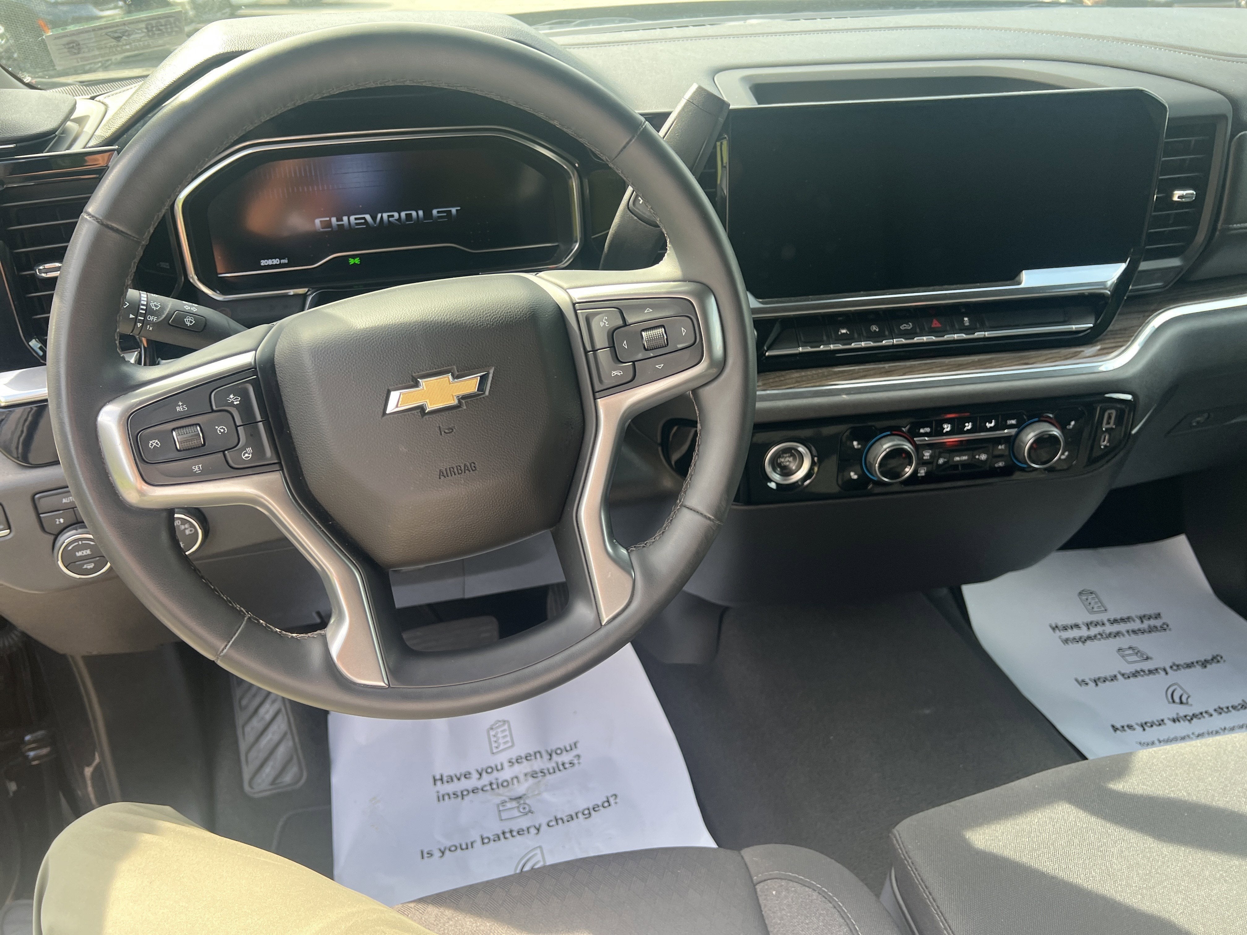 2023 Chevrolet Silverado 1500 LT (2FL)