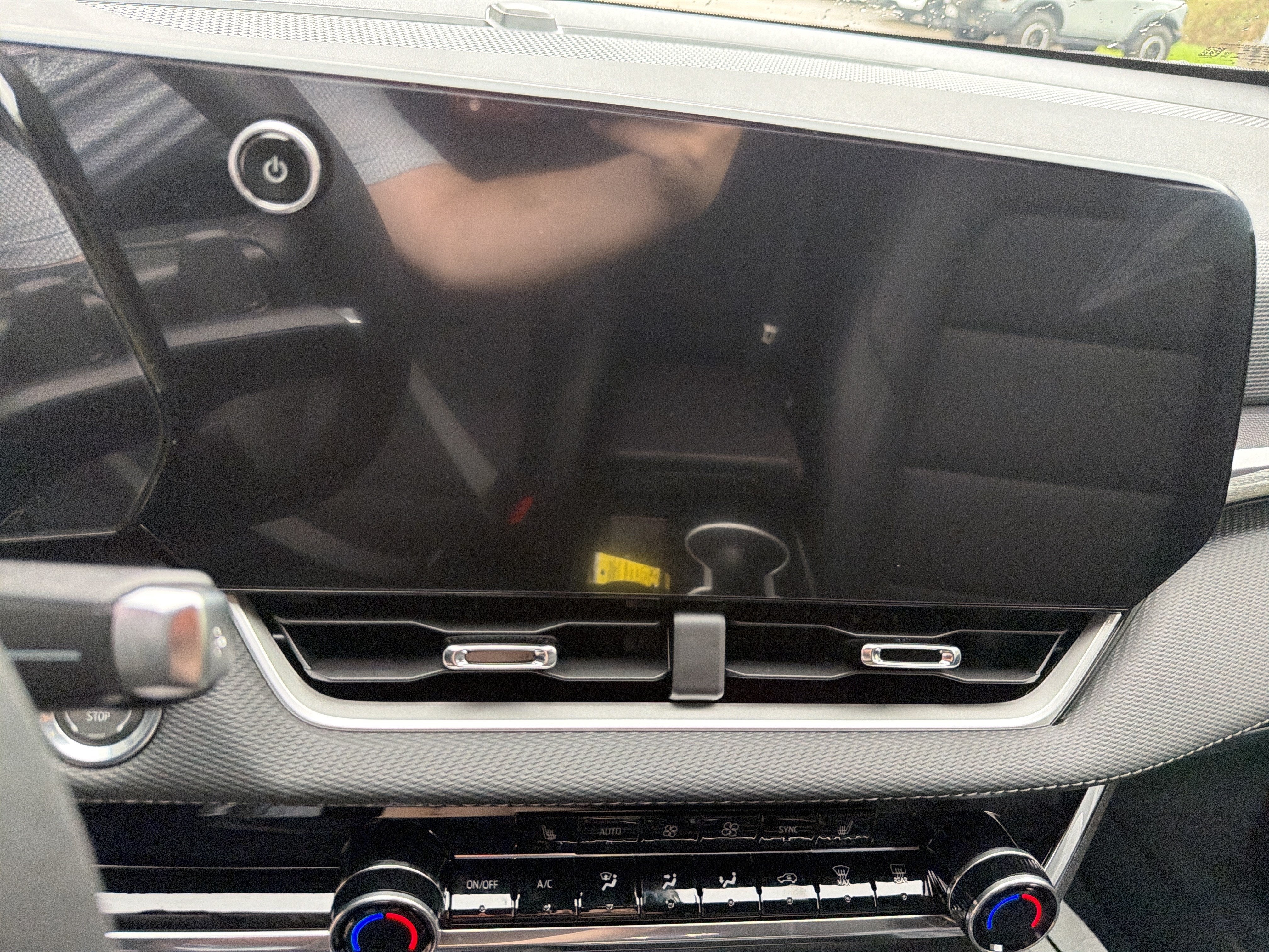 2027 Chevrolet Equinox LT - Photo 6