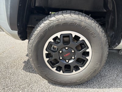 2025 Toyota Tacoma 4WD SR