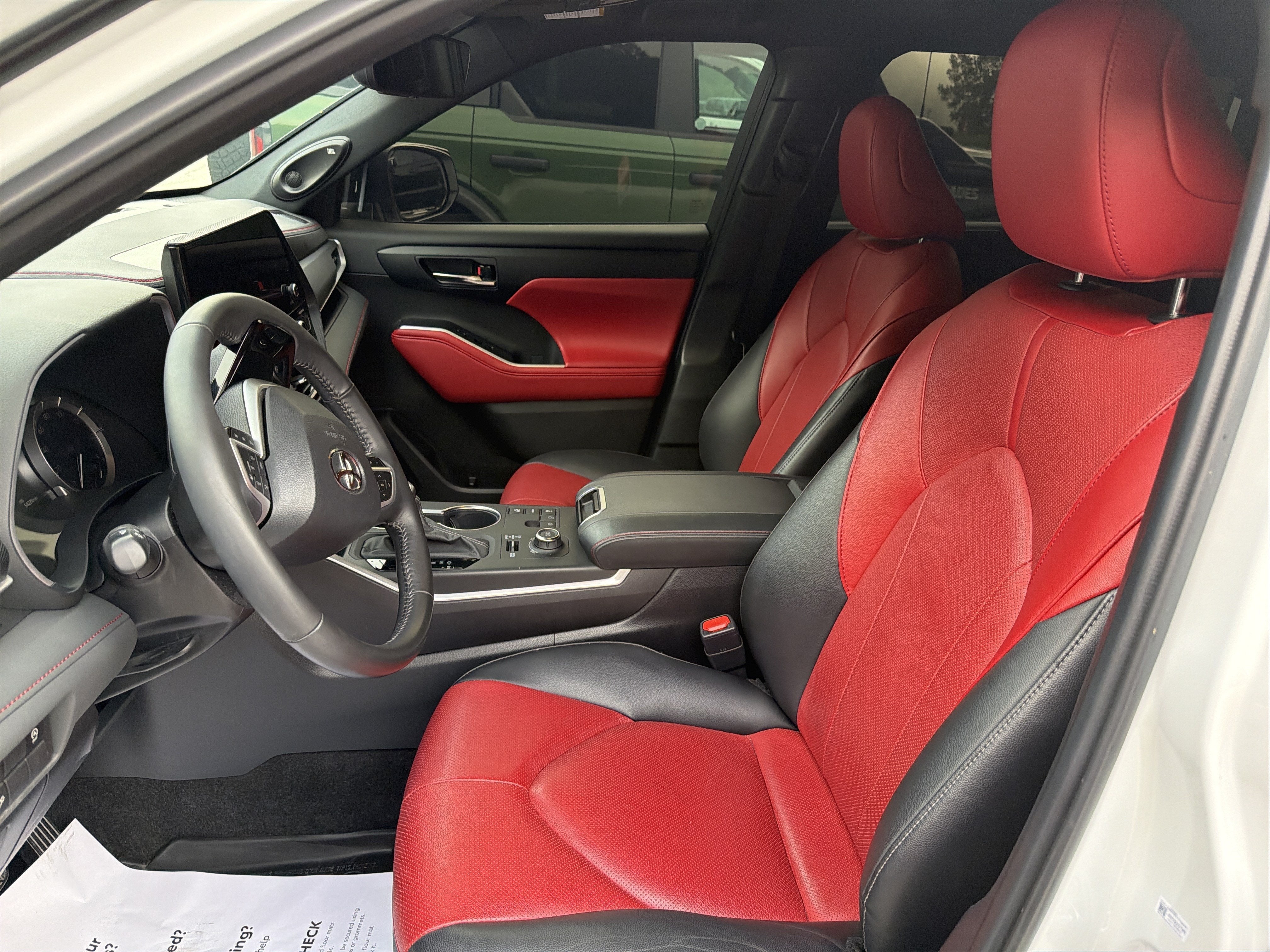 2024 Toyota Highlander XSE