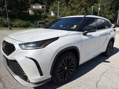 2025 Toyota Highlander XSE