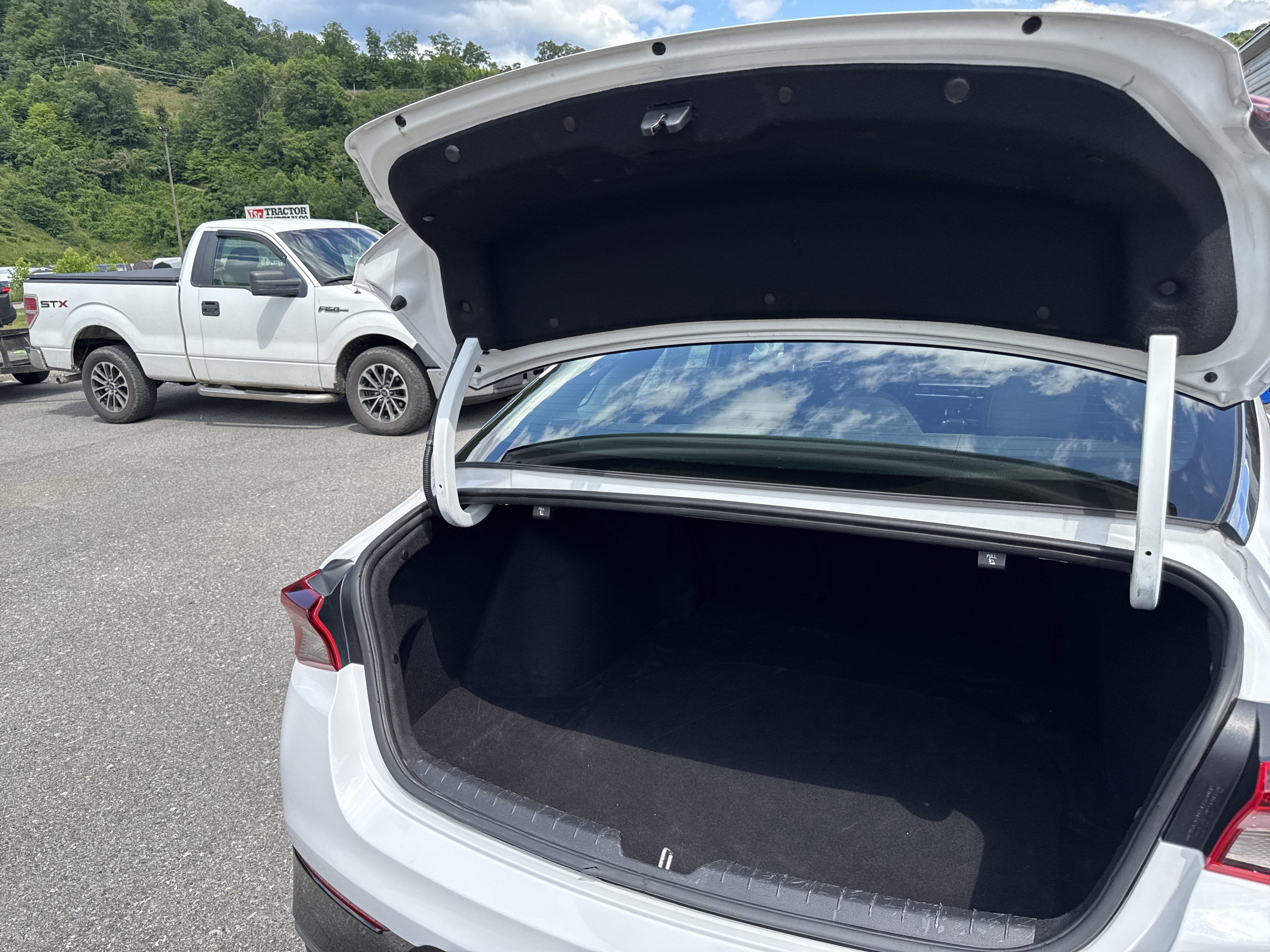 2024 Kia K5 LXS