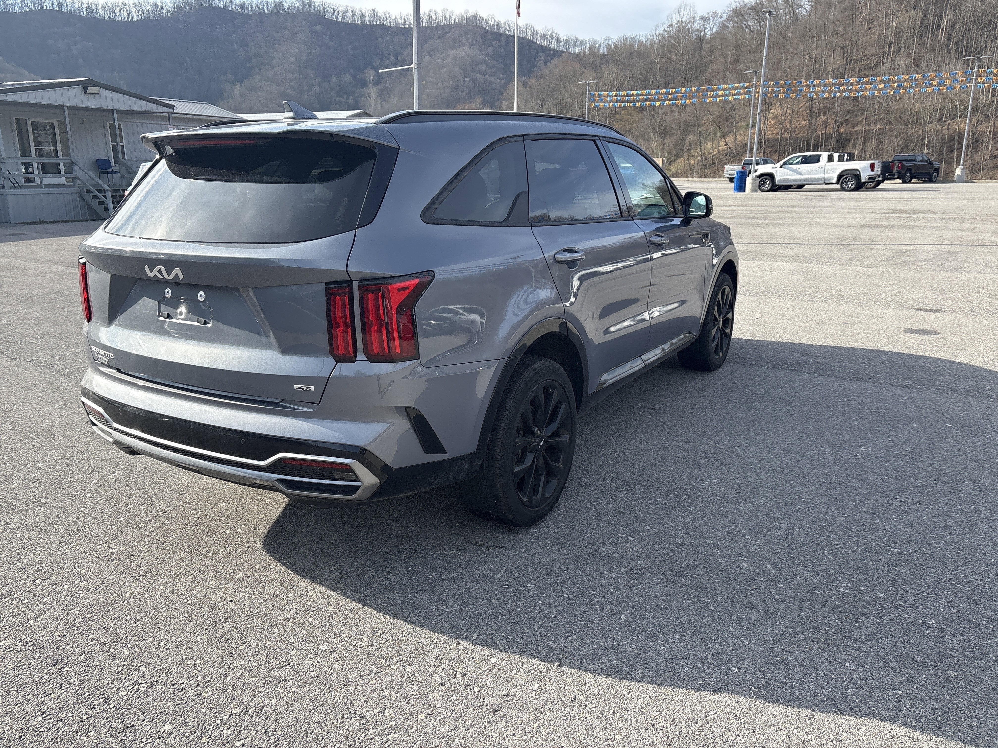 2023 Kia Sorento SX