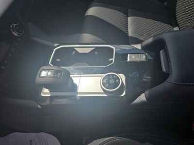 2025 Mitsubishi Outlander ES