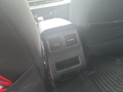 2025 Mitsubishi Outlander ES