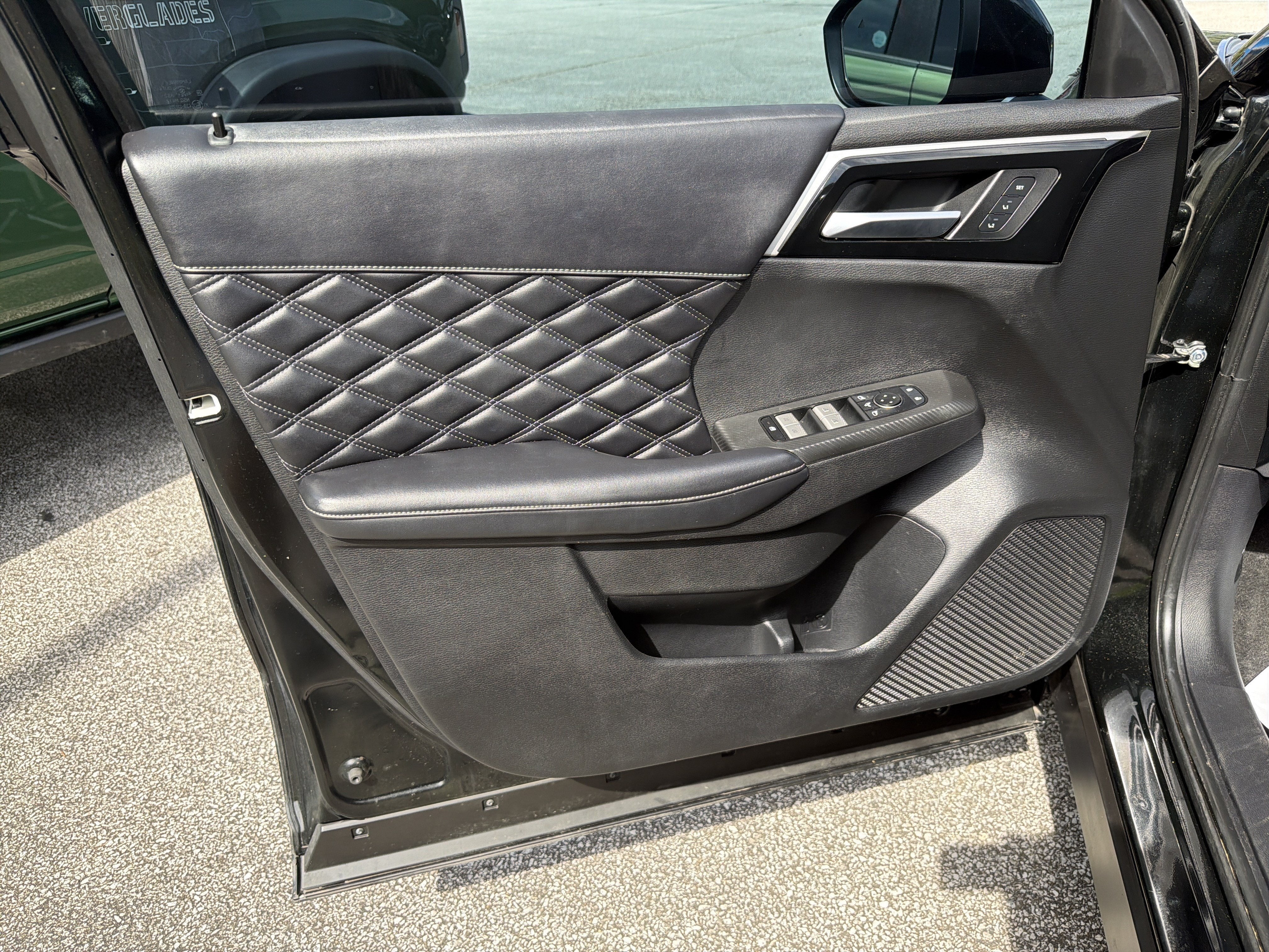 2024 Mitsubishi Outlander SEL
