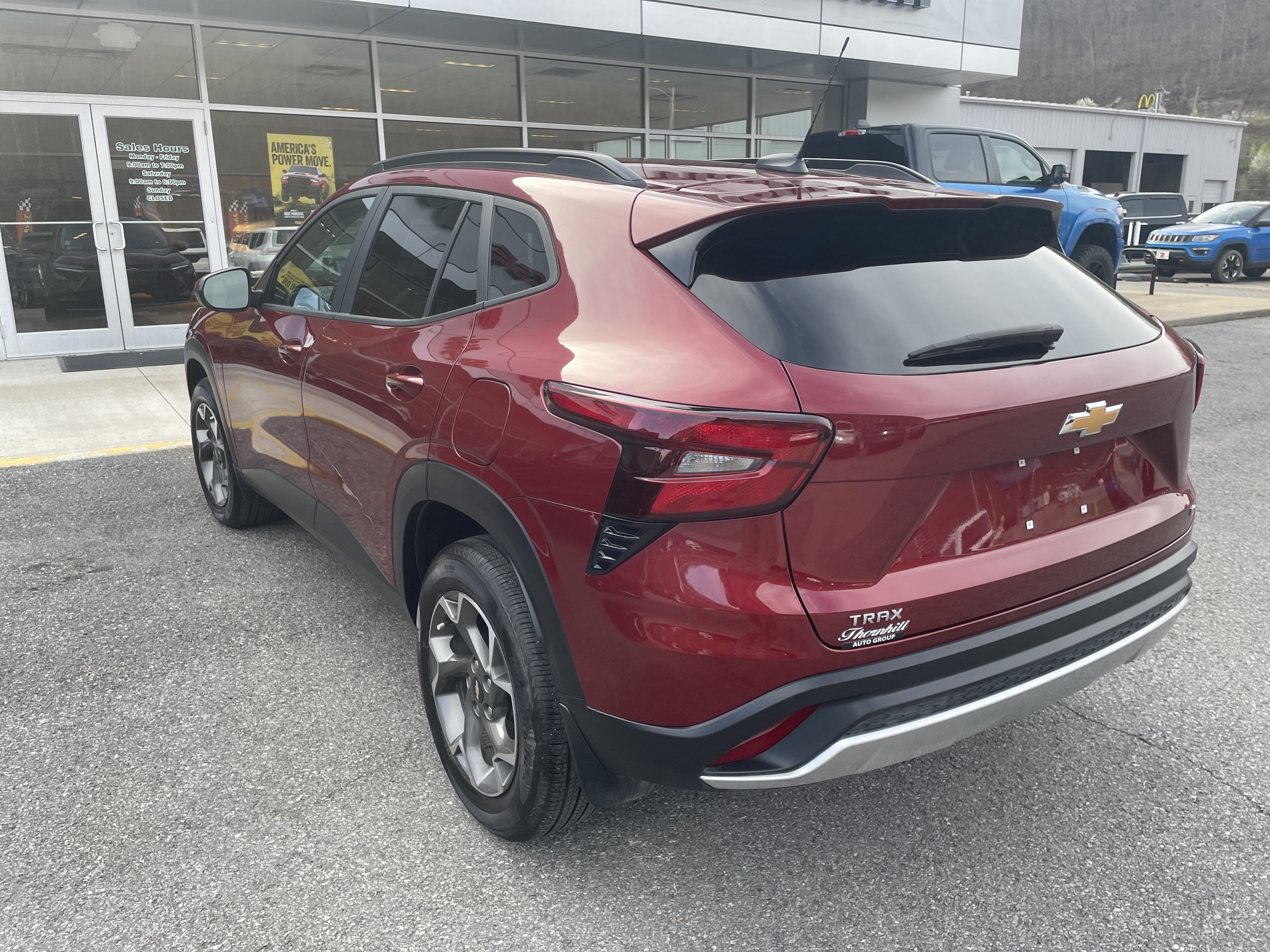 2025 Chevrolet Trax LT