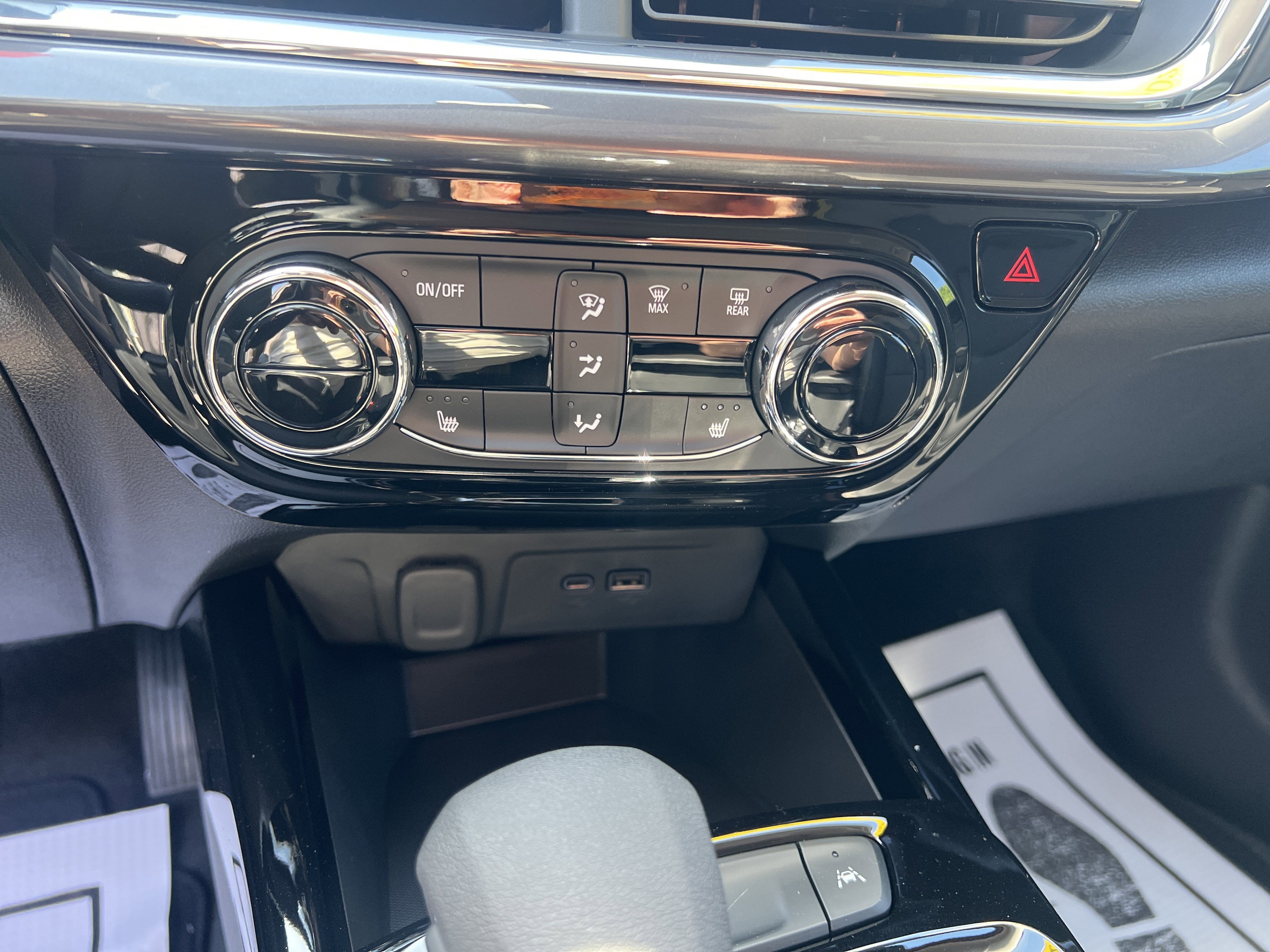 2026 Chevrolet Trax Activ - Photo 8